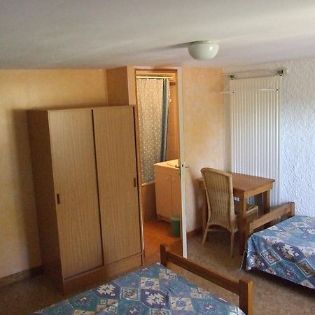 Les Deux Freres Hotel Échandelys Kültér fotó