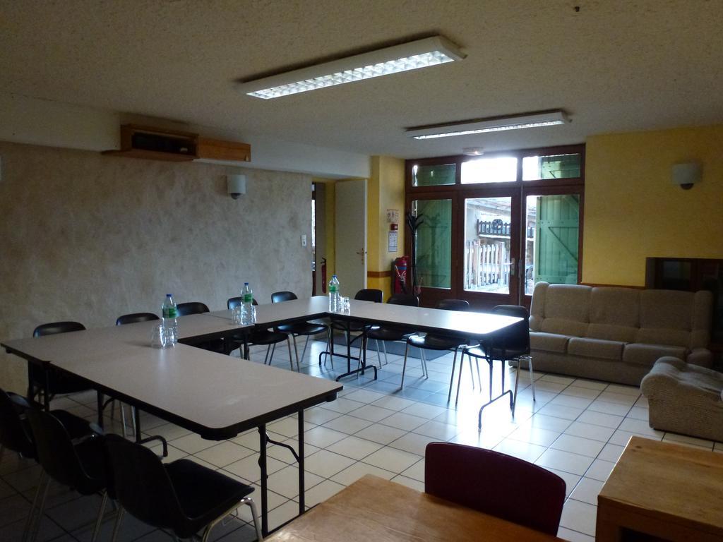 Les Deux Freres Hotel Échandelys Kültér fotó