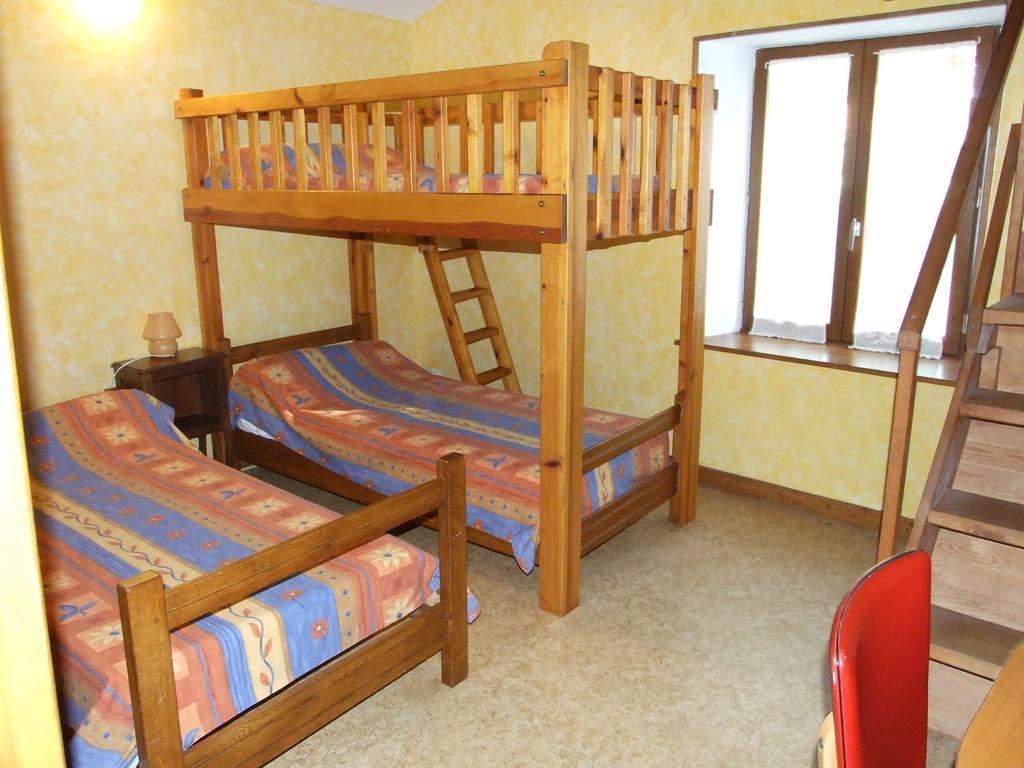 Les Deux Freres Hotel Échandelys Kültér fotó